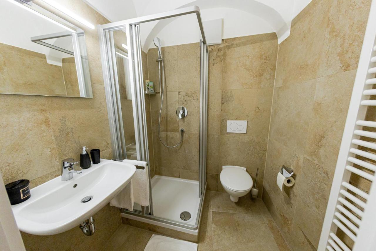 Servus Apartments Old Town Premium Passavia Esterno foto